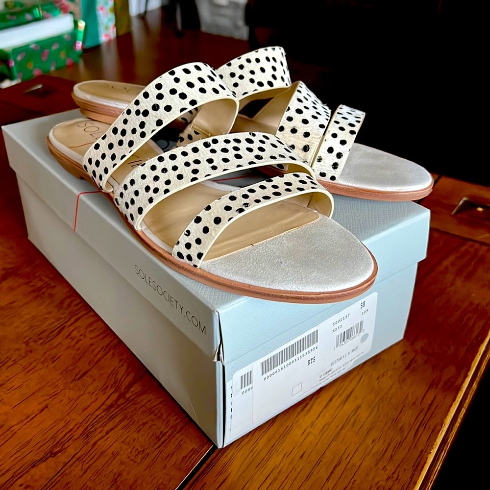 Sole society Simonaa